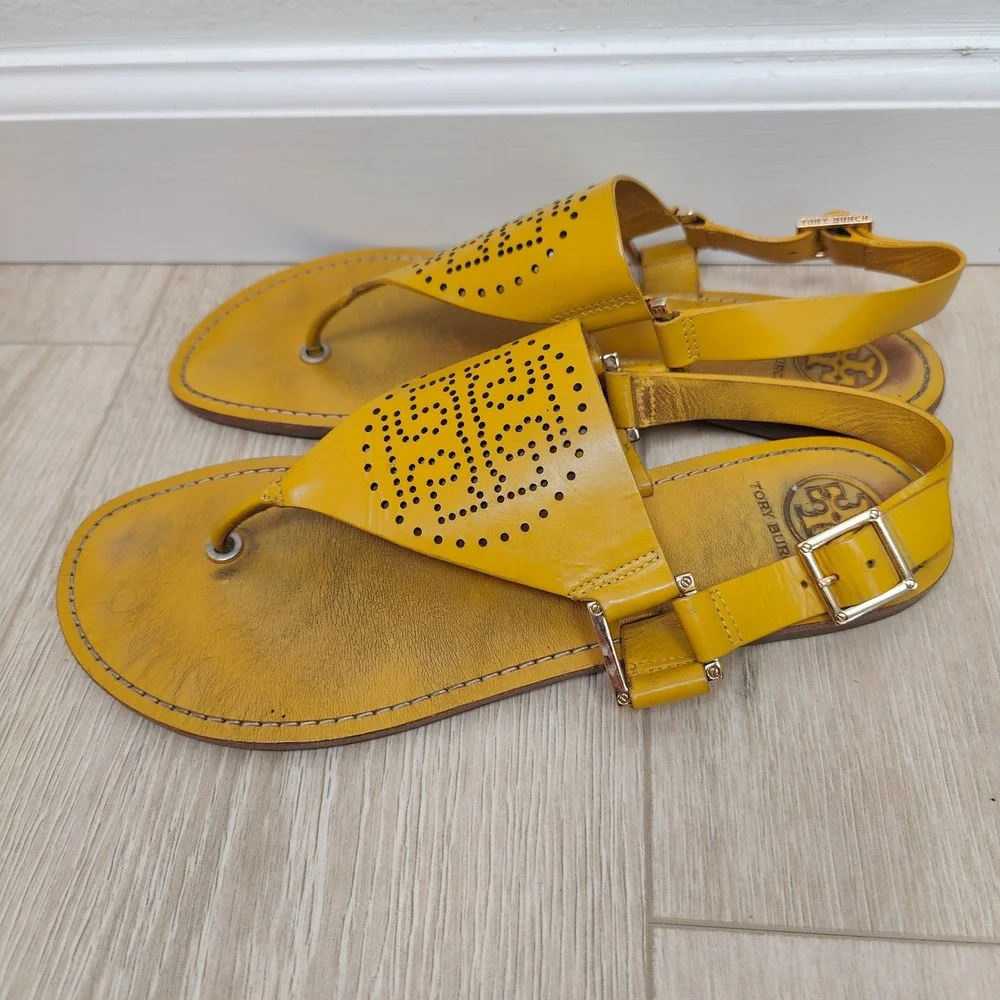 Tory Burch Miller Womens Sandals 9.5 Yellow Leather Laser Cut Logo Preppy